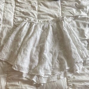 never worn Aerie white floral print skirt